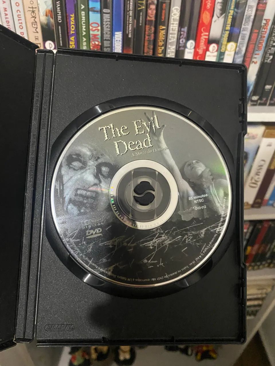 A Morte do Demônio (The Evil Dead) DVD Original Sam Raimi Terror - Foto 4