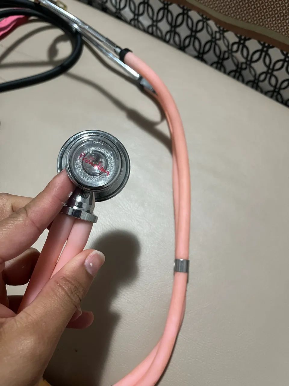 Kit Aparelho de Pressão + Estetoscópio Rosa - Foto 2