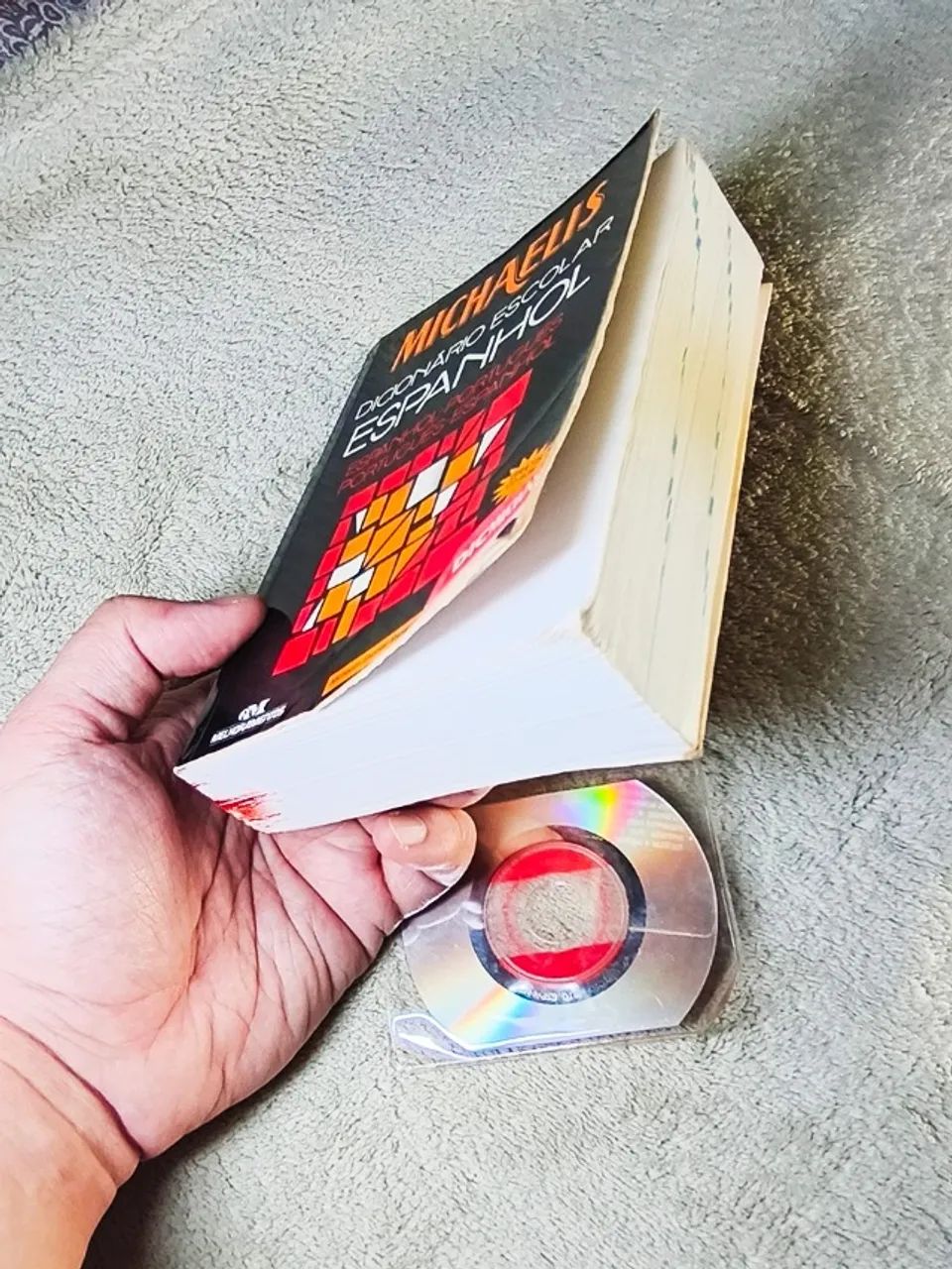 Dicionário Espanhol Escolar Michaelis com mini CD-ROM - Foto 3