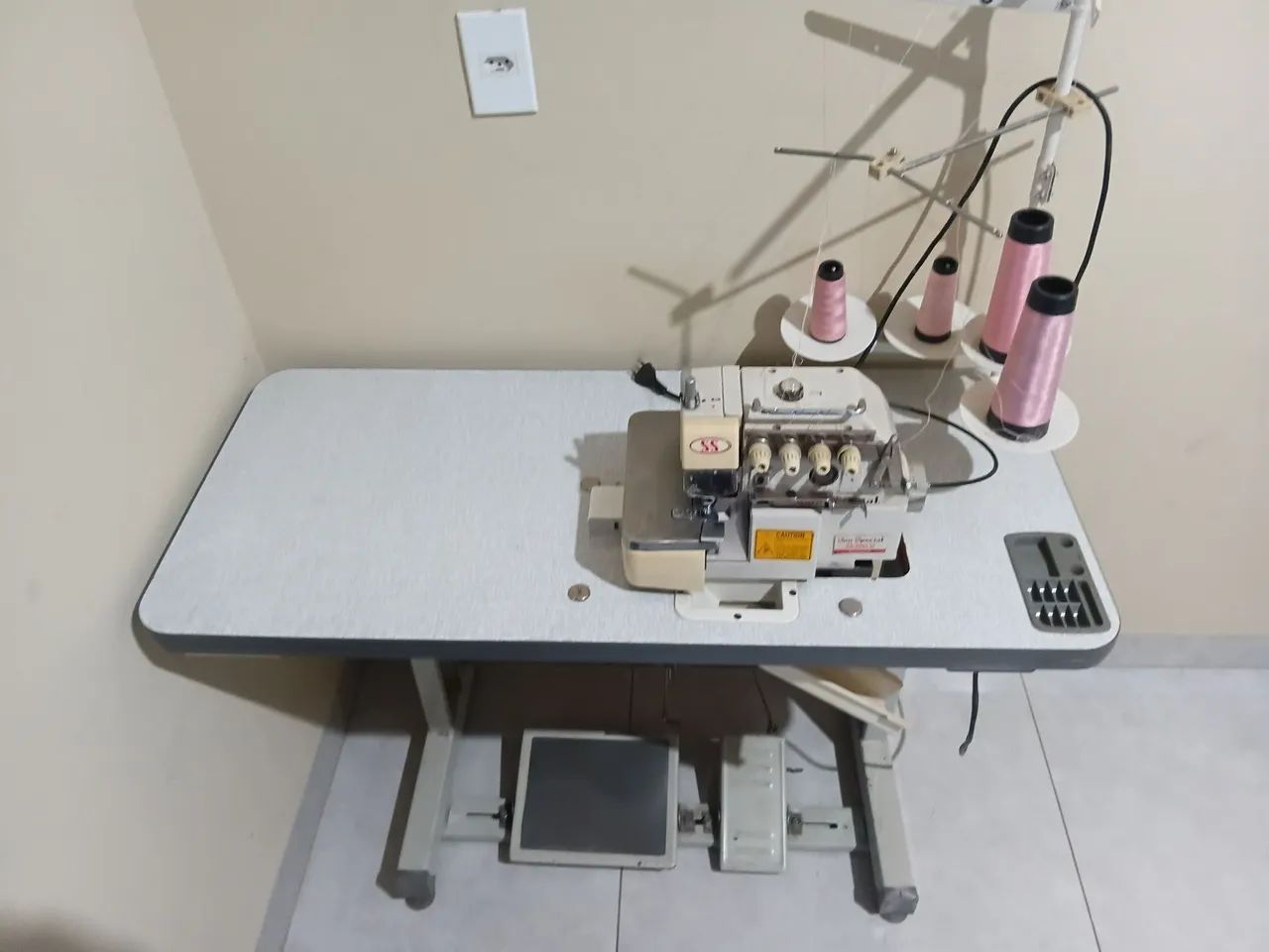 Overlock profissional  - Foto 3
