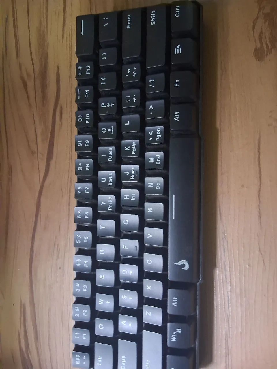 Teclado 70% mecânico 