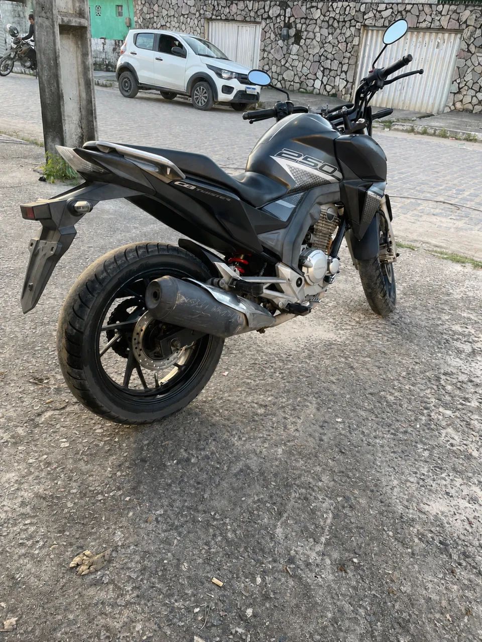 CB Twister 2022  - Foto 3