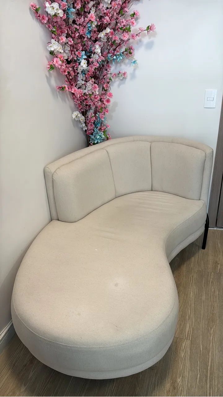 Sofá orgânico recepção  - Foto 3