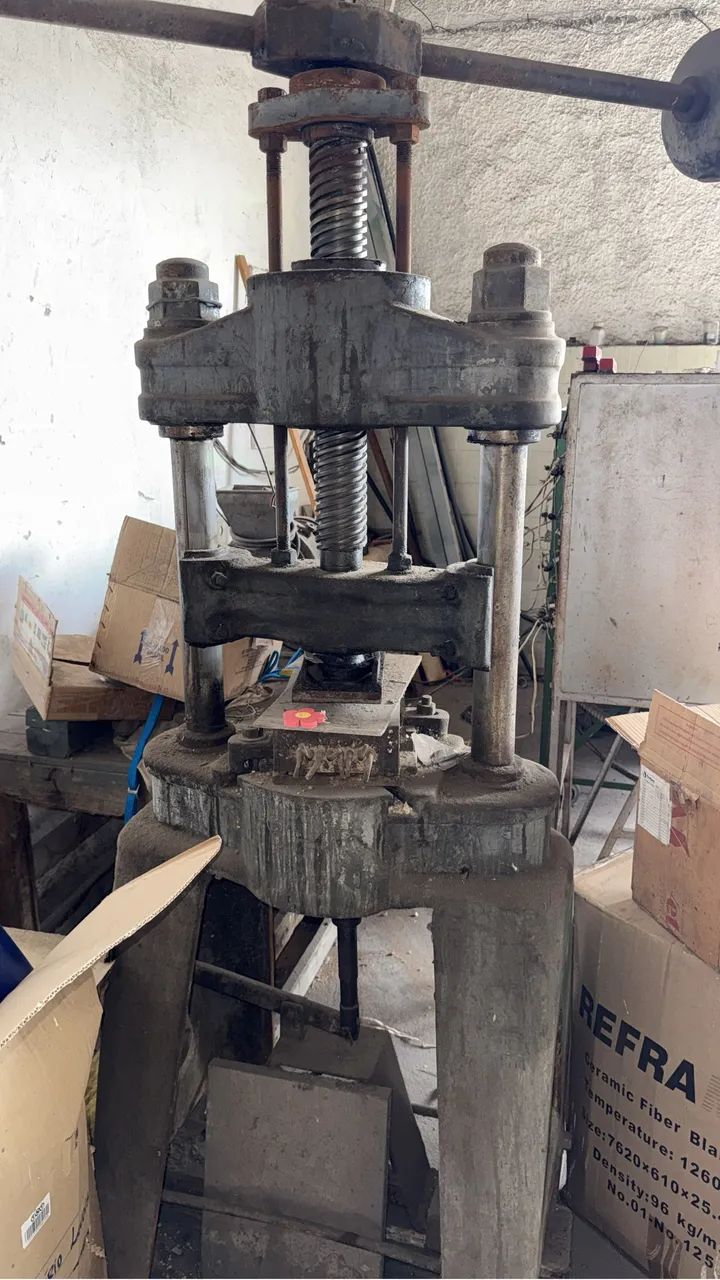 Prensa manual balancinho