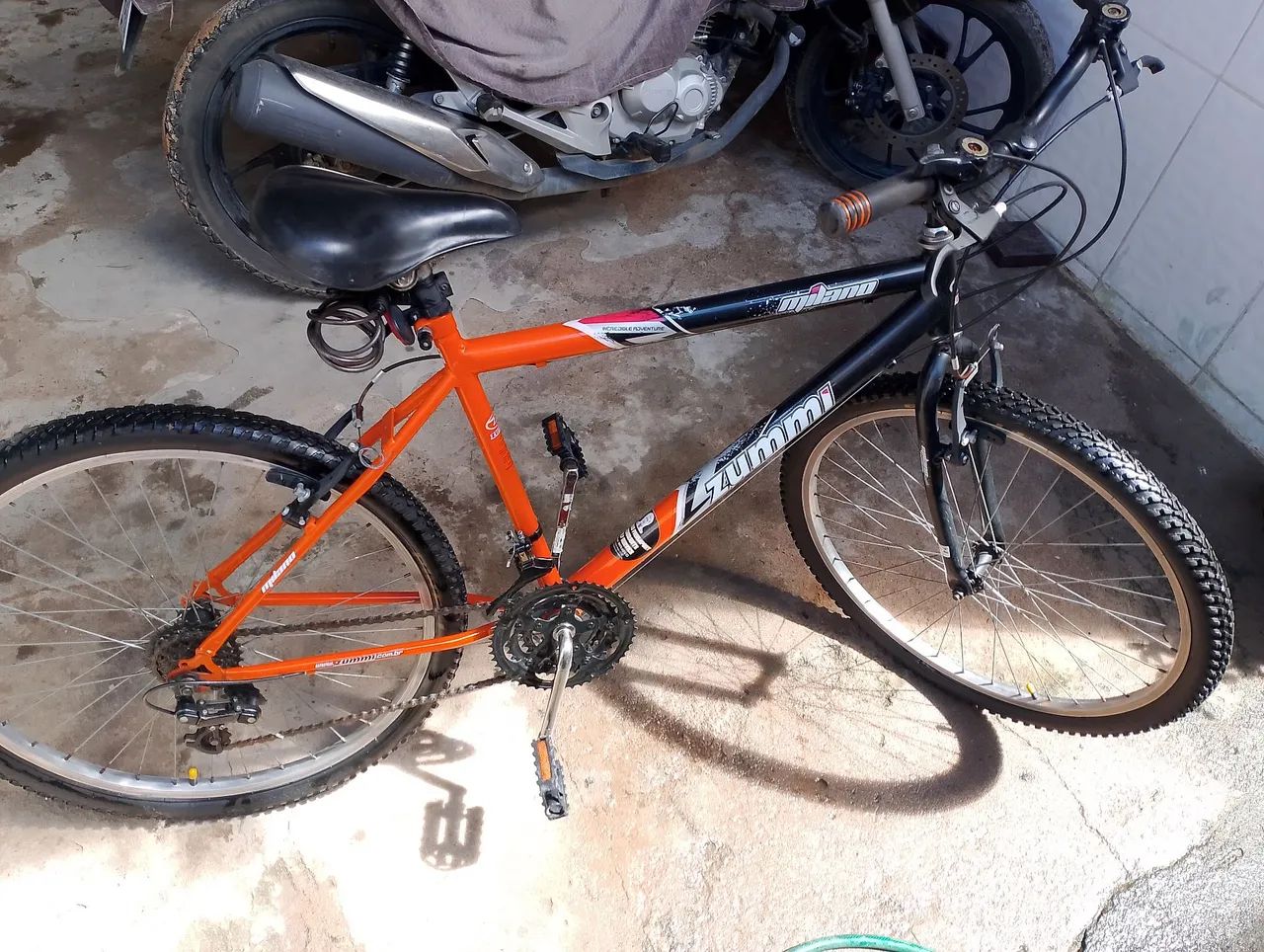 BICICLETA  ARO 26 SEMI NOVA - Foto 2