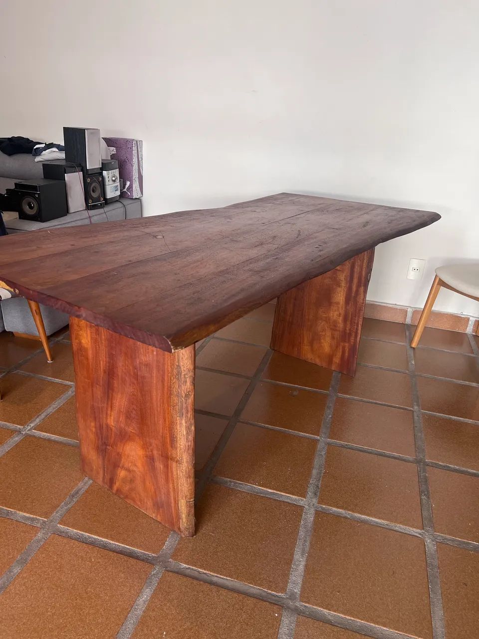 Mesa maciça 