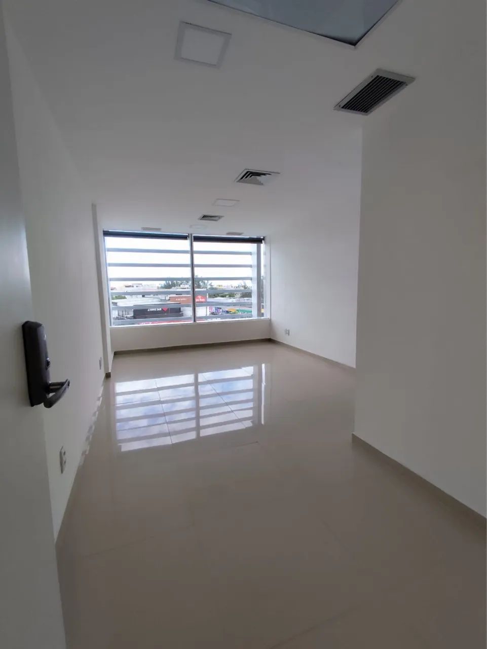 Sala comercial recreio dos bandeirantes 