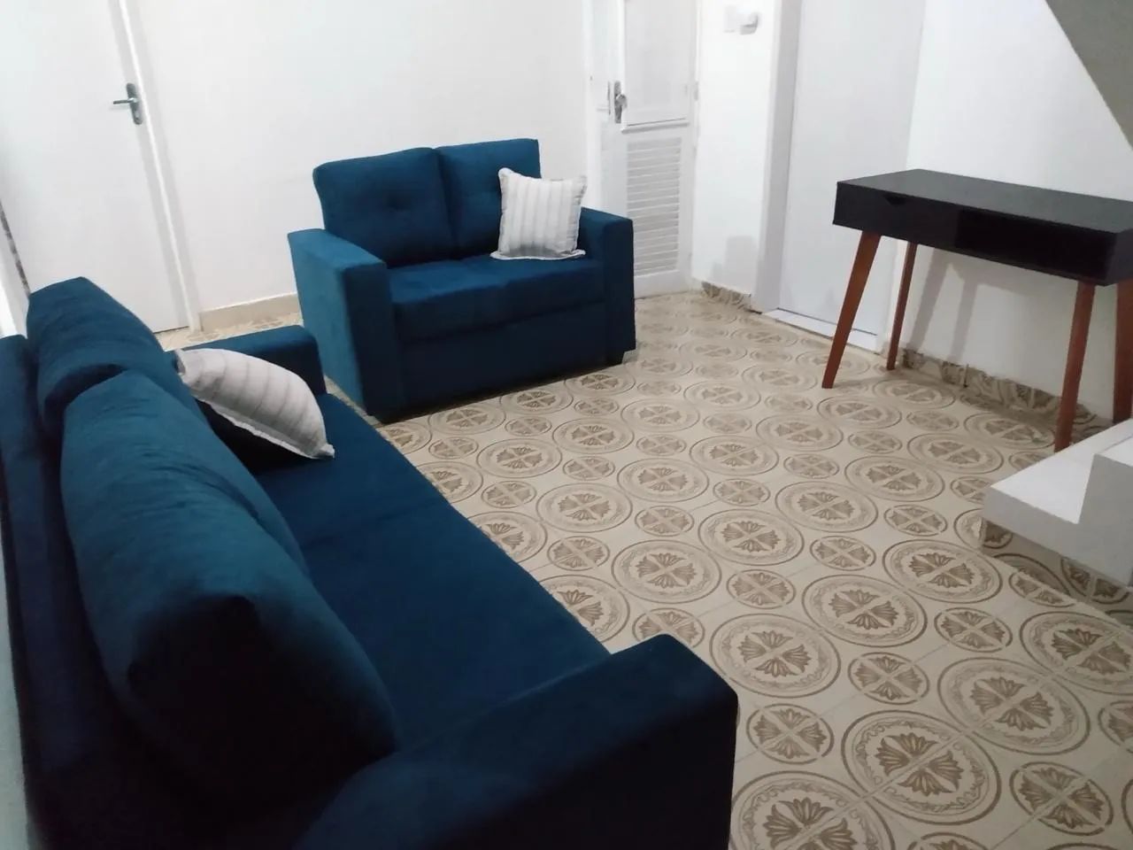 Alugo, separadamente, 1o andar e térreo na Cruz das Almas - Foto 4