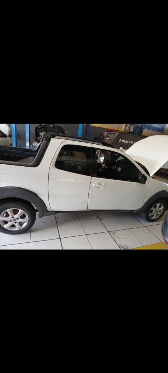 Fiat Strada Working Hard 1.4 Fire Flex 8V CD 2017 - Foto 2