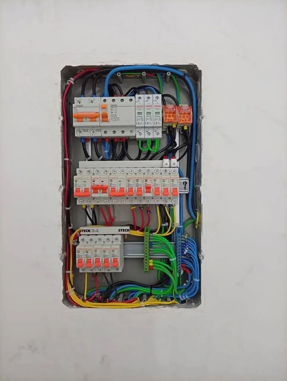 Aceito vaga de eletricista - Foto 2