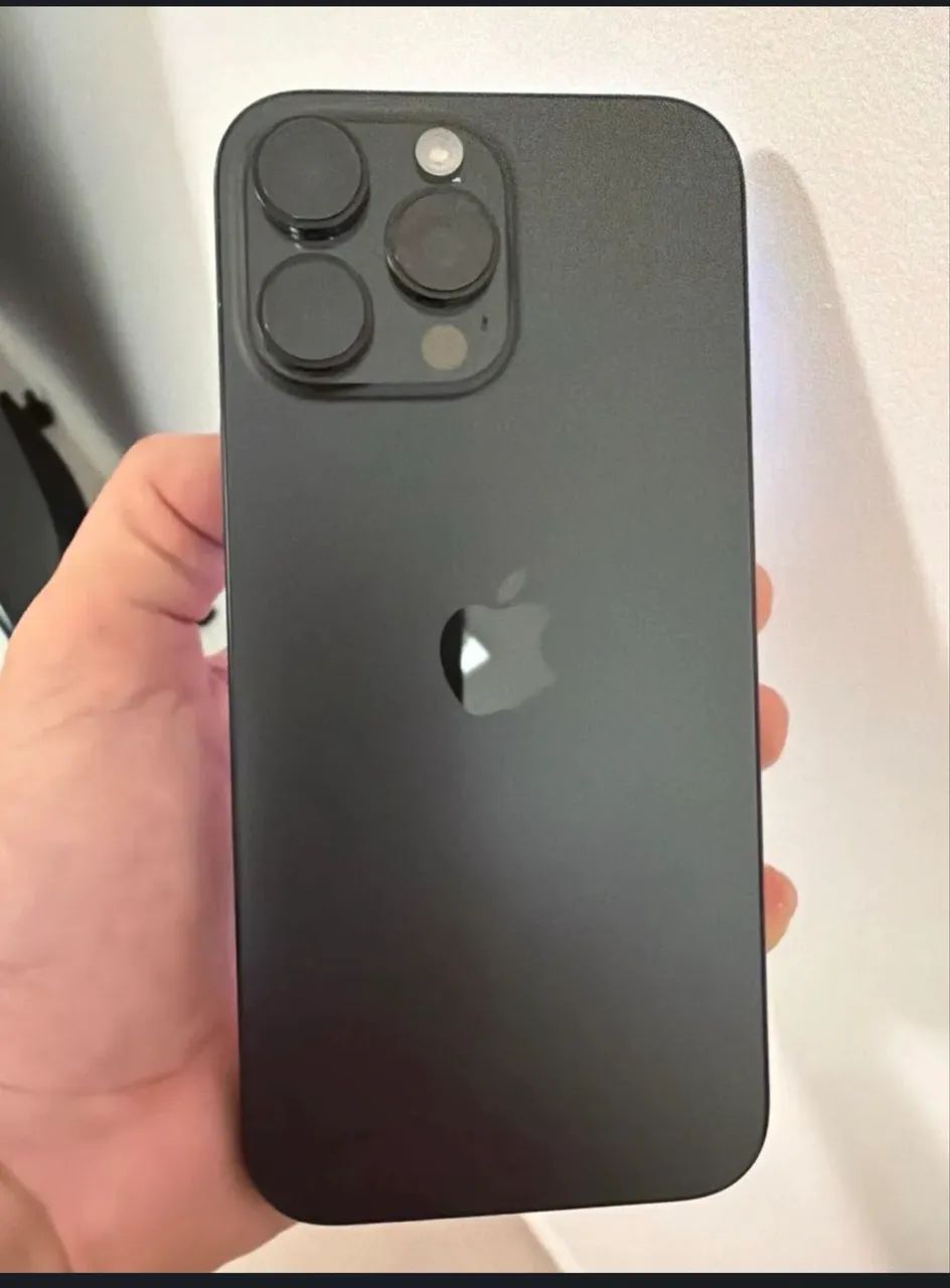Iphone 16 pro max 256gb  - Foto 2
