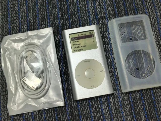 iPod Mini 2ª geração edição HP - 64gb - bateria nova + capa +cabo