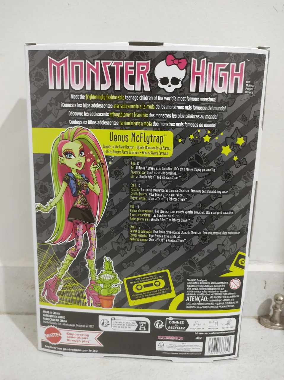 Boneca Monster High Apenas Caixa Venus McFlytrap Creeproduction  - Foto 2
