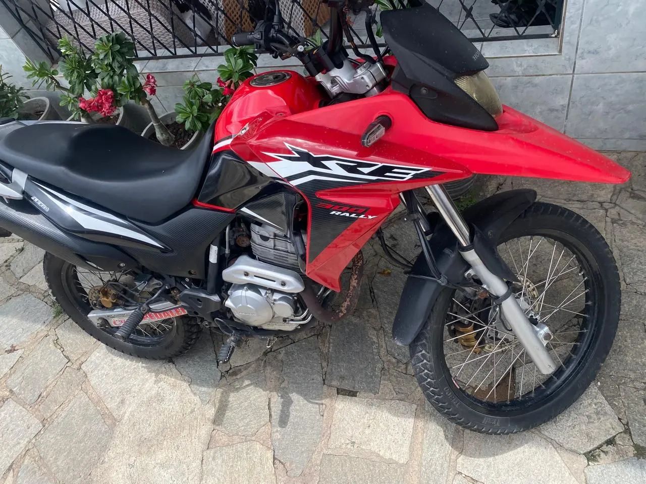 xre 300 rally