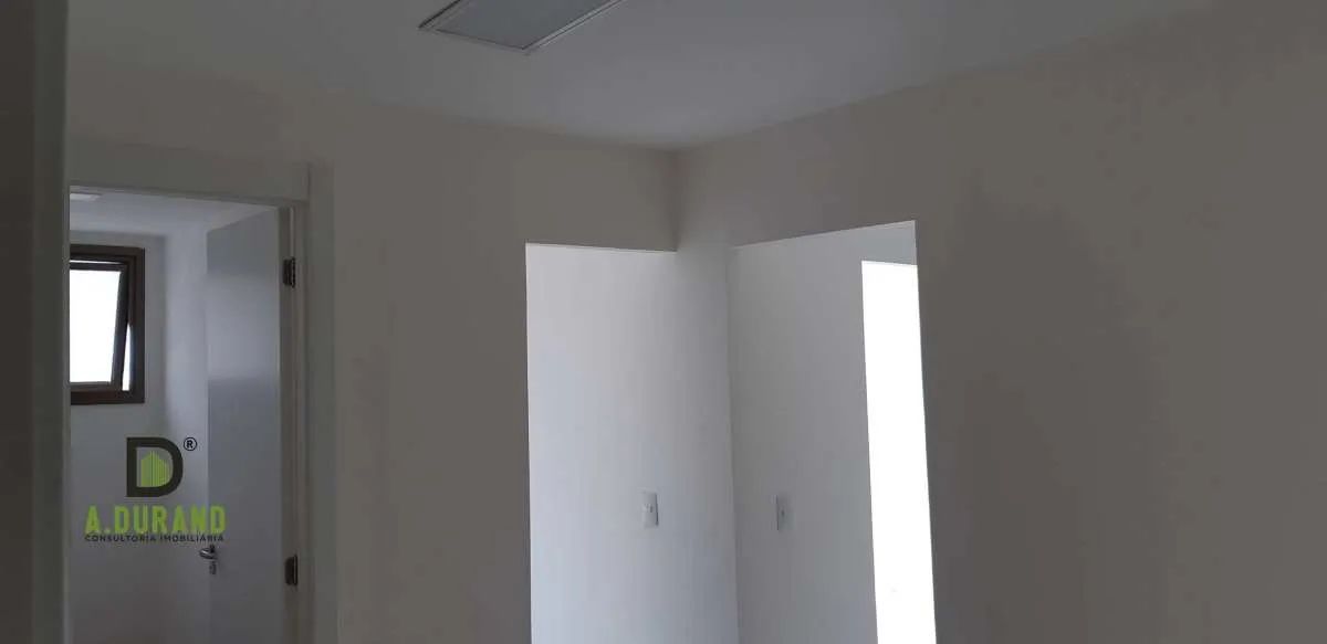 Sala Comercial com 35 m² em Del Castilho pronta para uso. - Foto 2