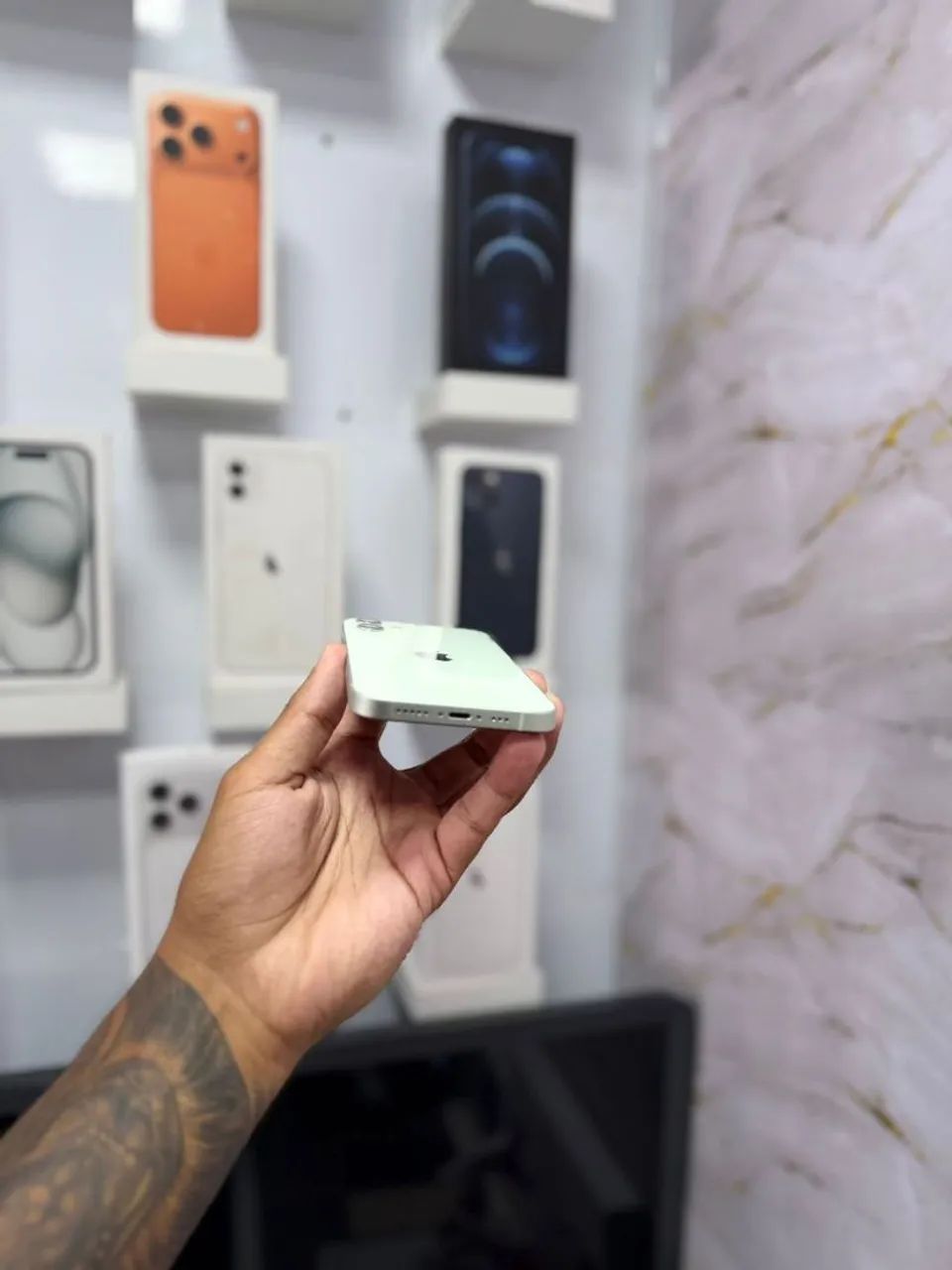 IPHONE 12 128GB VERDE<br>R$ 1.799,00 - Foto 3
