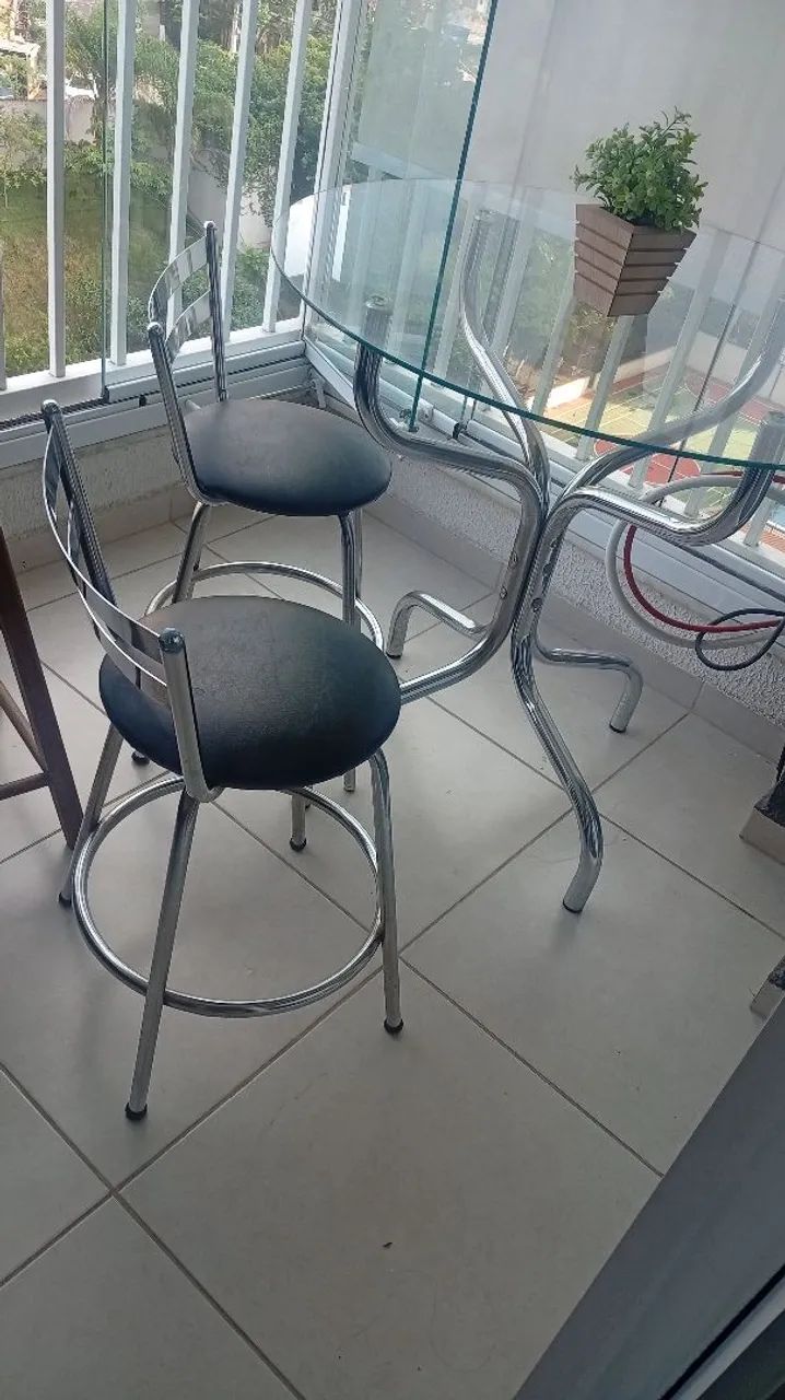 Mesa com duas cadeiras  - Foto 3