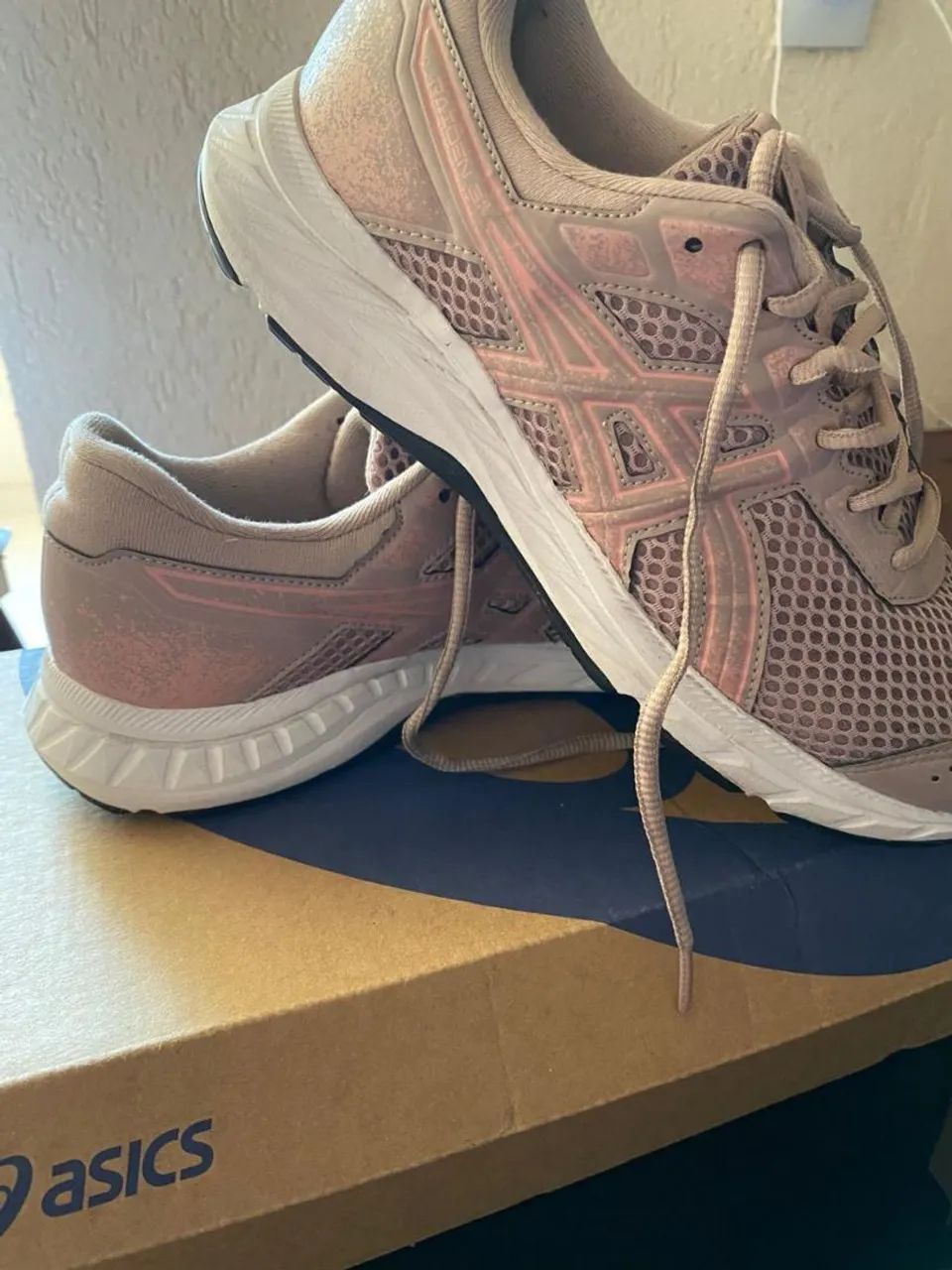 Tênis Asics 
