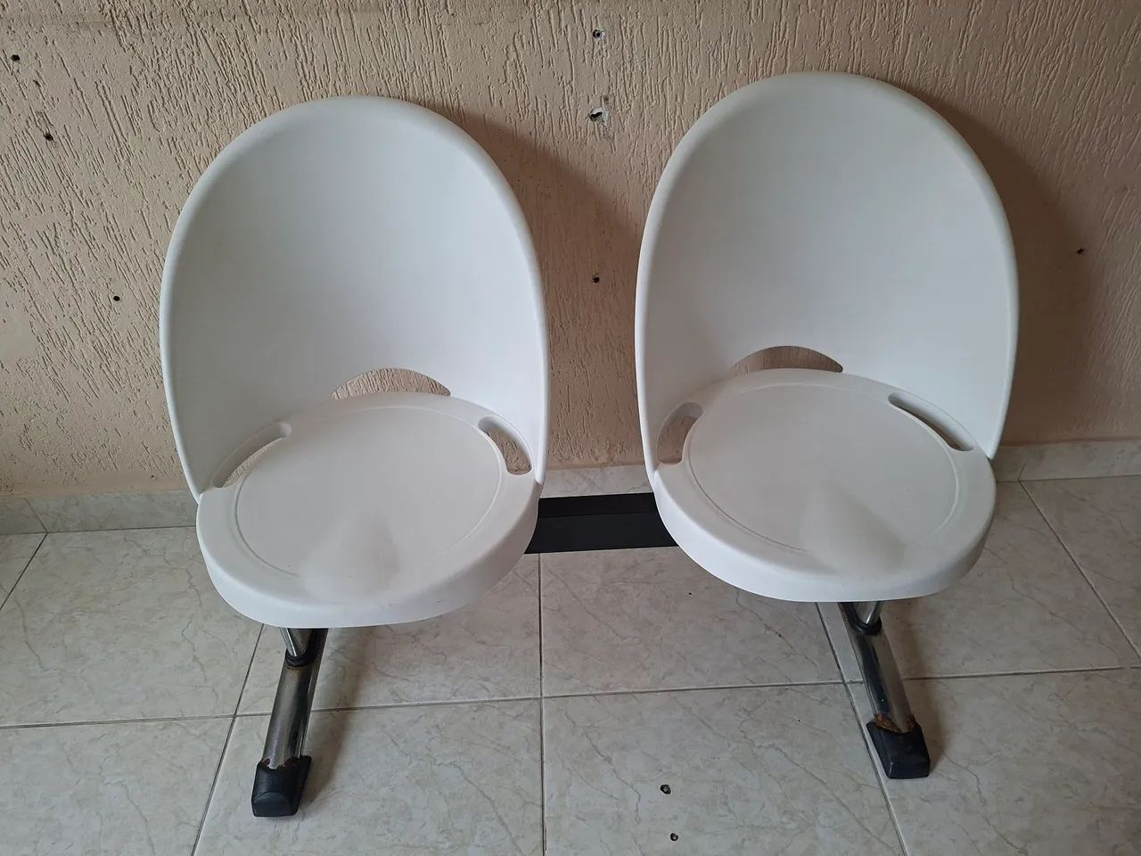Cadeira dupla pra recepção 
