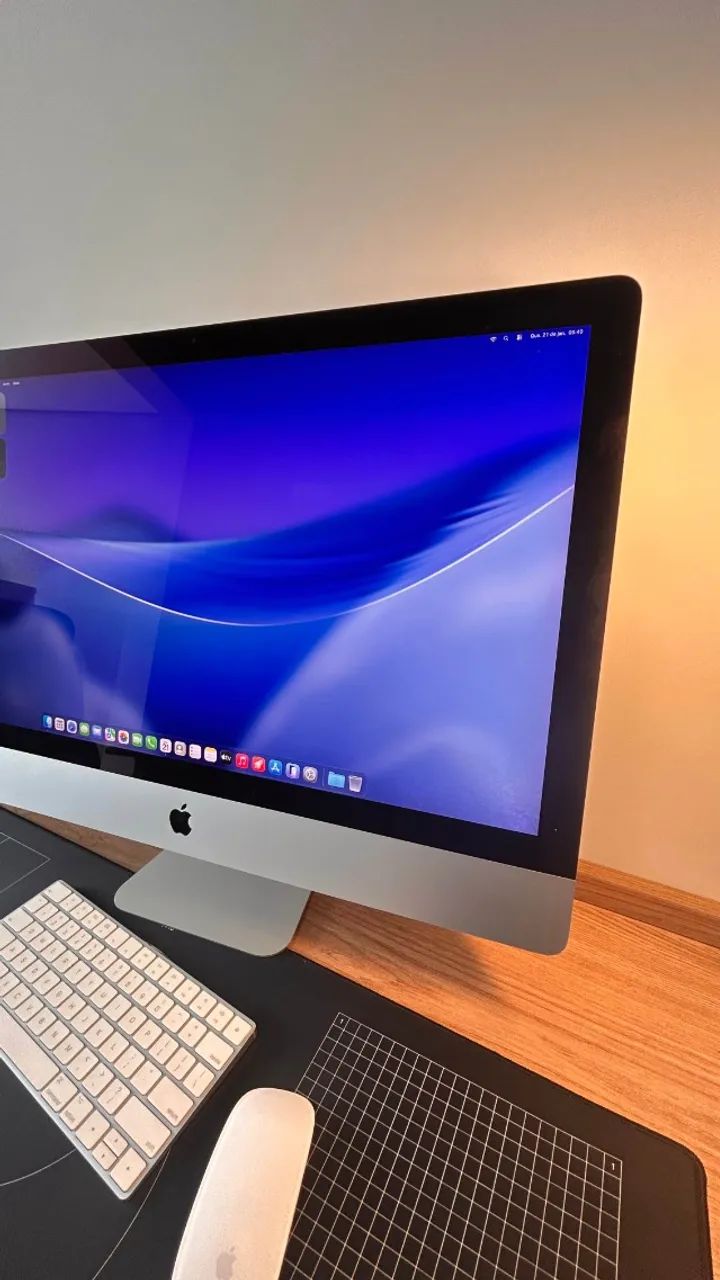 iMac 27インチ Ratina 5K 2020 32GB/SSD 500GB Apple iMac 27 Retina 5K 2020 Core i7 32GB SSD 500GB - Computadores