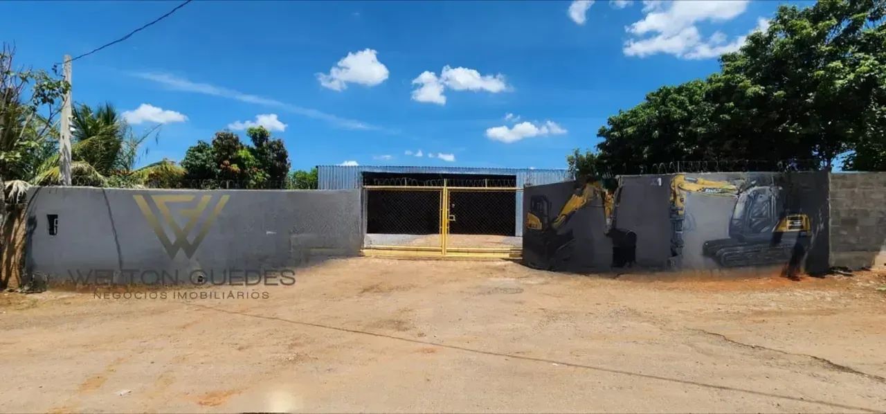 BARRACÃO PARA LOCAÇÃO EM ARAÇOIABA DA SERRA. 800 metros