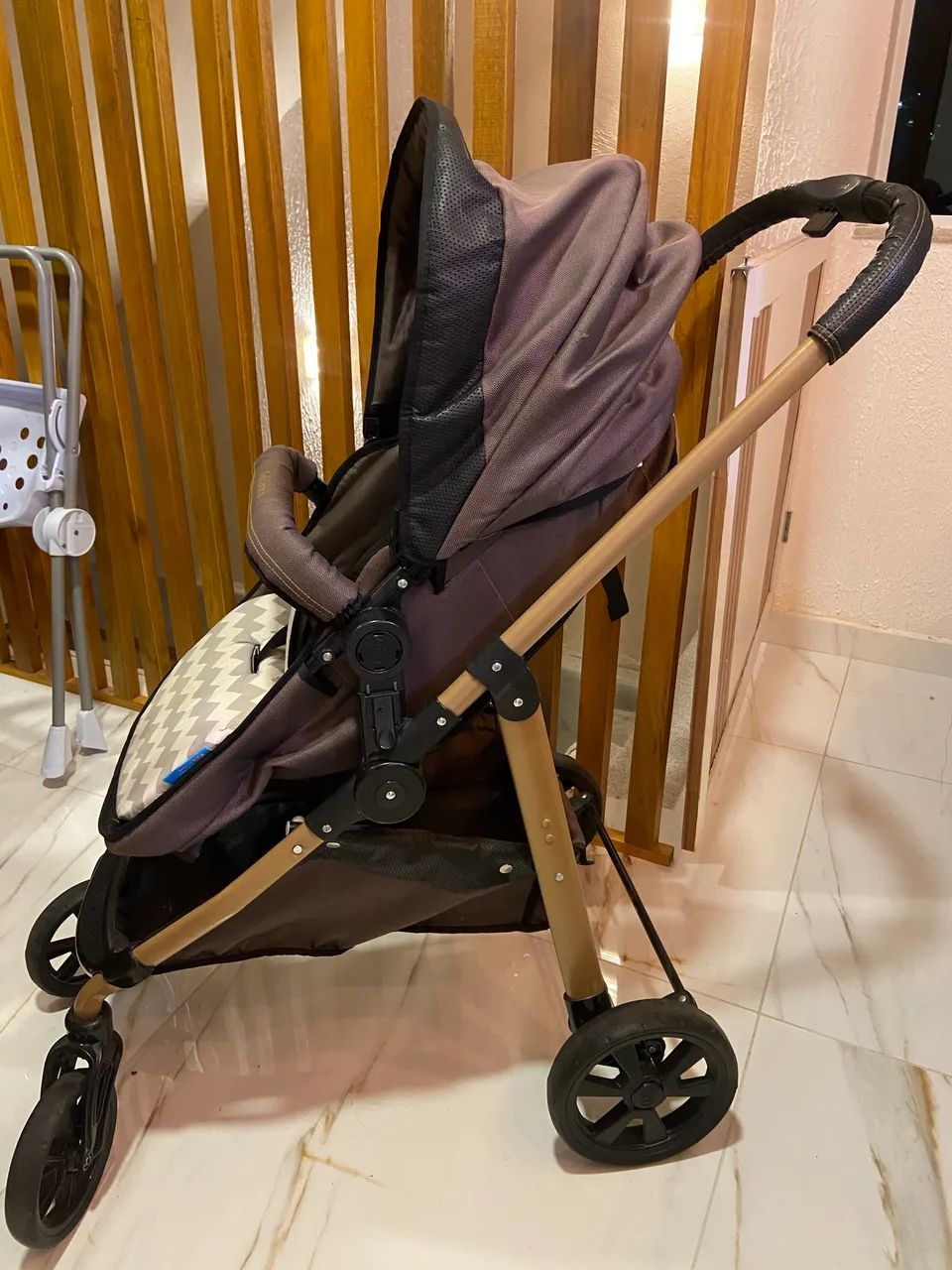 Carrinho de bebê Galzerano 