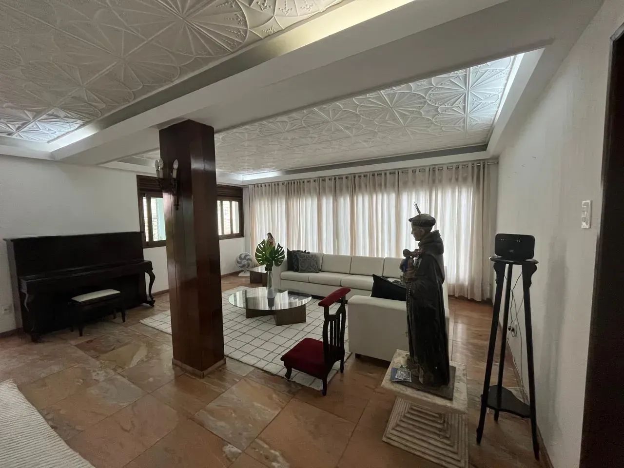 Casa de Alto Padrão nos Aflitos com 461m² - Foto 4