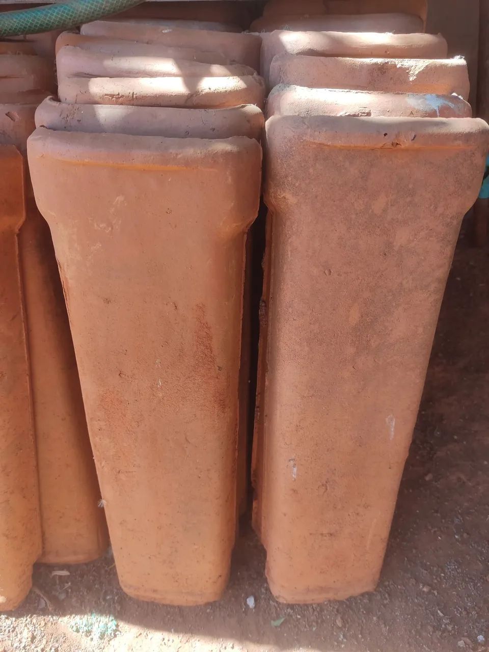  Vendo Telhas de barro - Foto 2