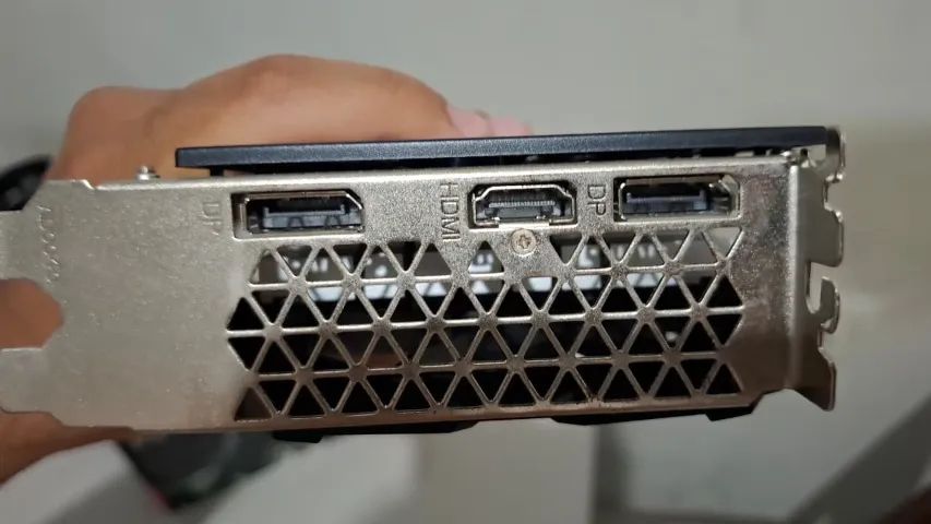 Placa de Vídeo RX 580 2048sp 8GB Revenger - Foto 3