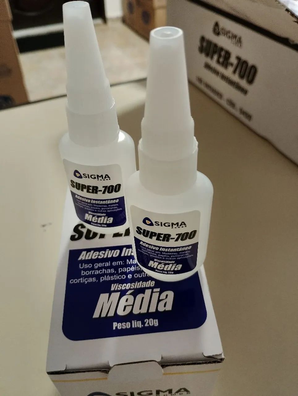 Vendo cola super Bond sigma por 45 reais a caixa com 10 unidades de 20ml p/ vir retirar 