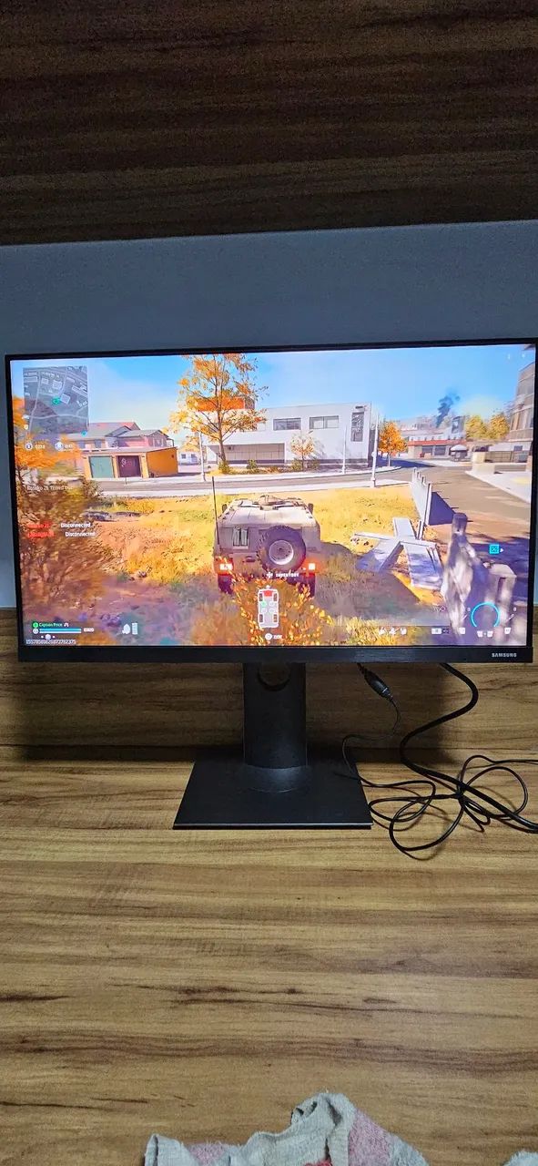 Monitor Samsung Gamer. BASE ROTATIVA ELEVADAF24T350FHL