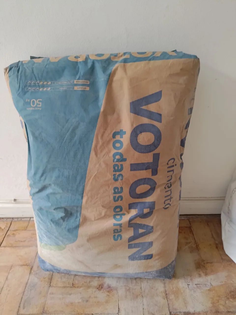 50kg Cement Bag + 9 Bags of 20kg Sand