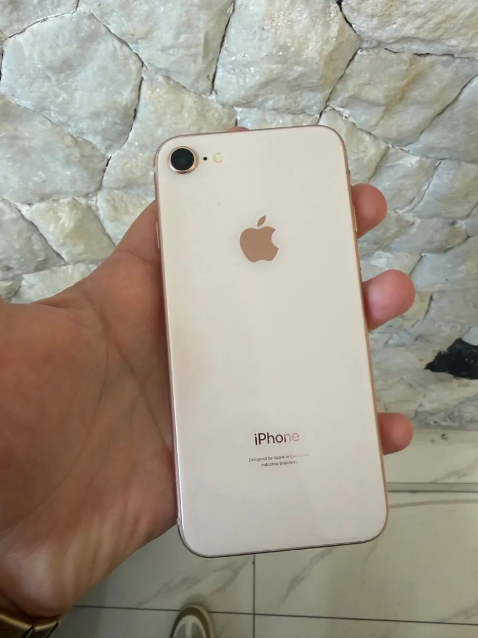 iPhone 8 impecável 