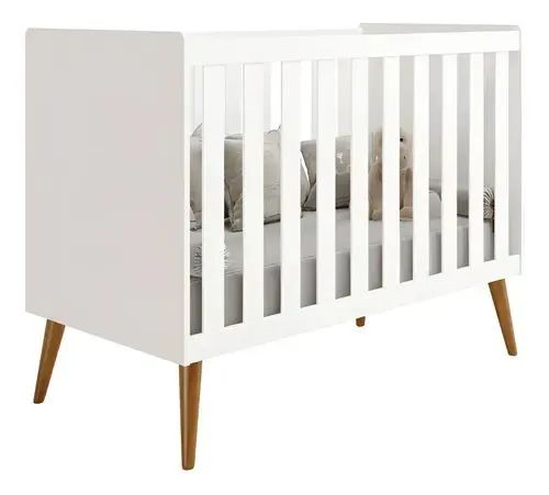 Berço Americano com Colchão, mosqueteiro e roupa de cama