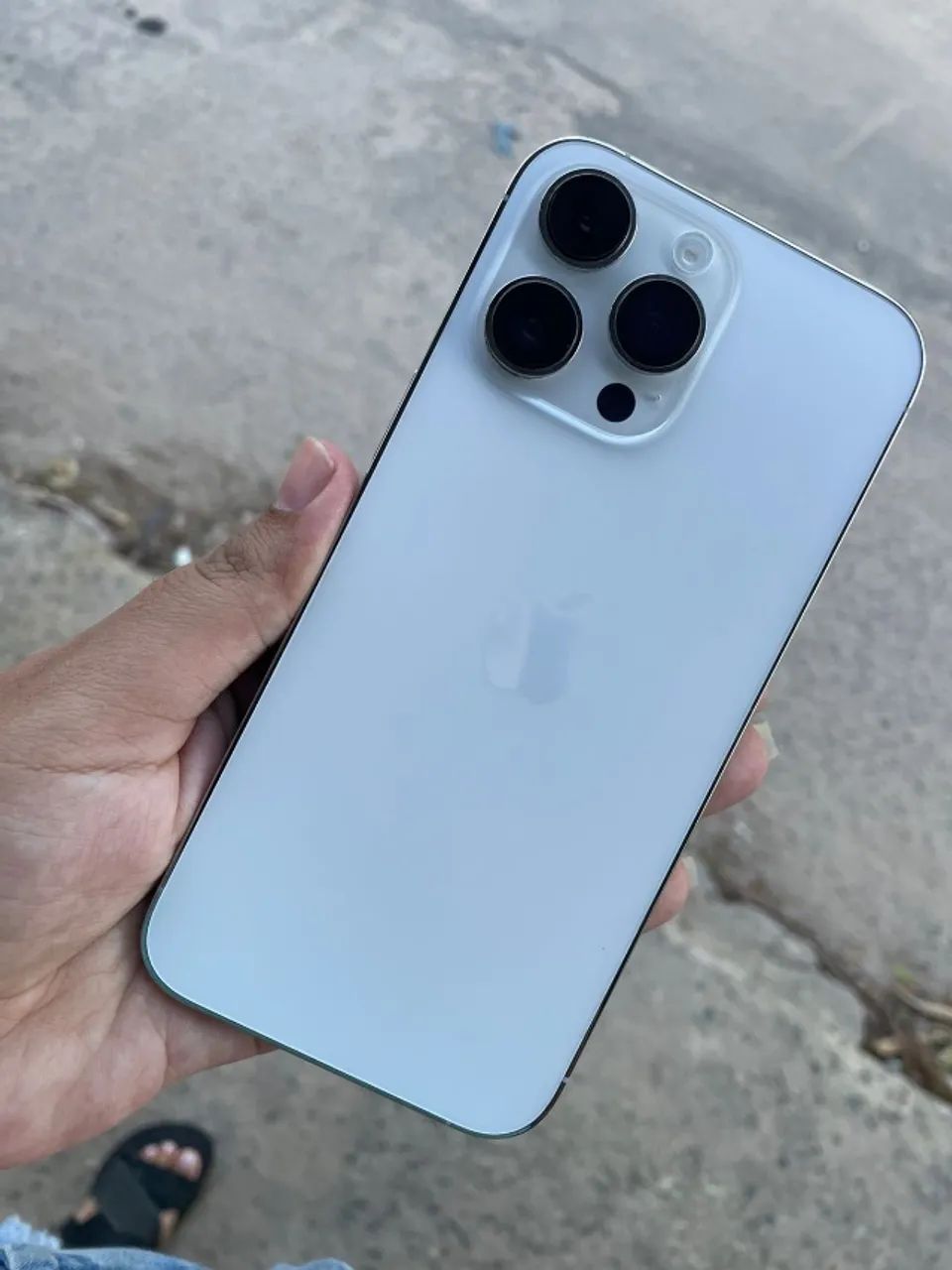 VENDO IPHONE 14 PRO MAX SUPER NOVO!!! - Celulares e Smartphones