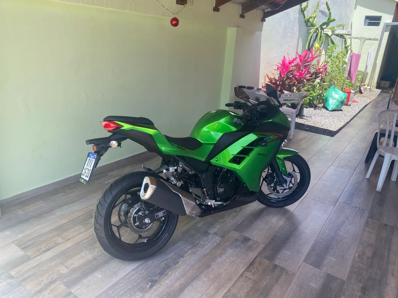 Ninja 300 - Foto 2