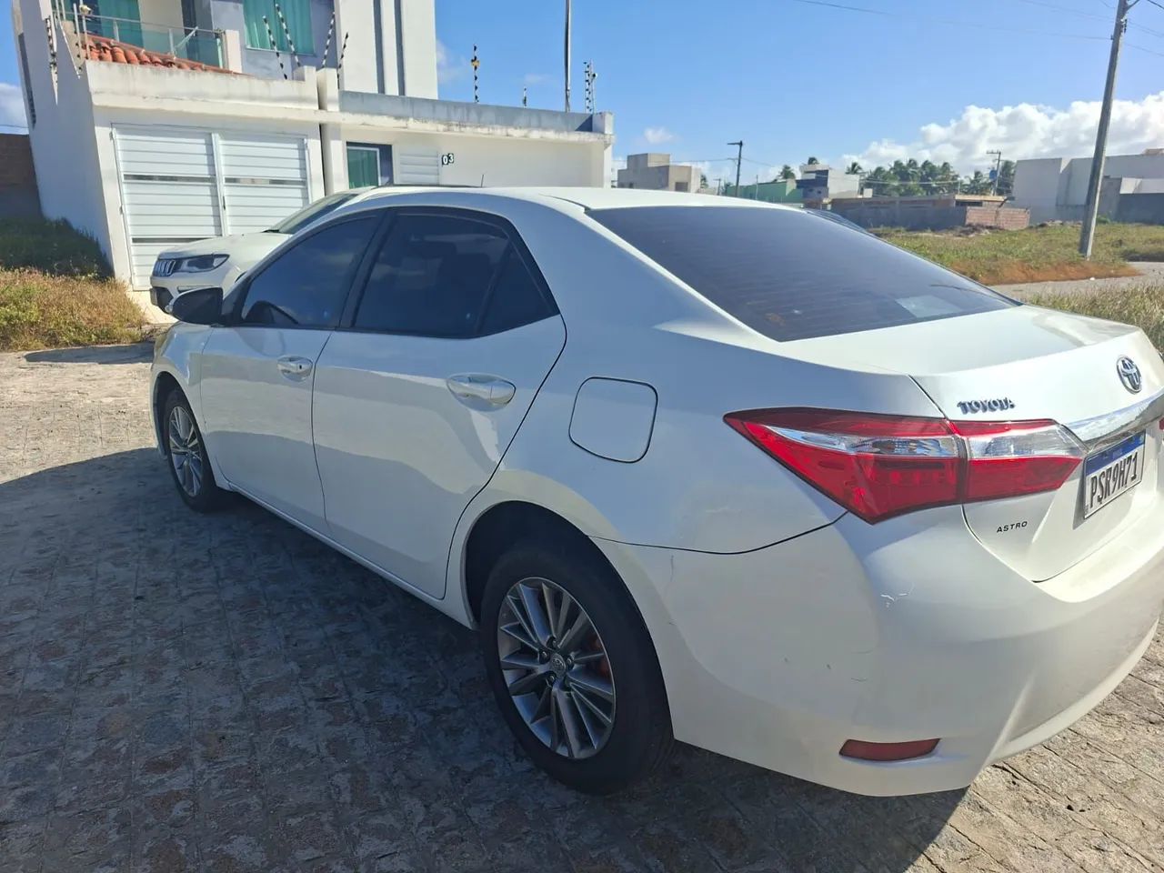 Toyota Corolla XEI 2.0 Flex 16V Aut. 2017 - Foto 2