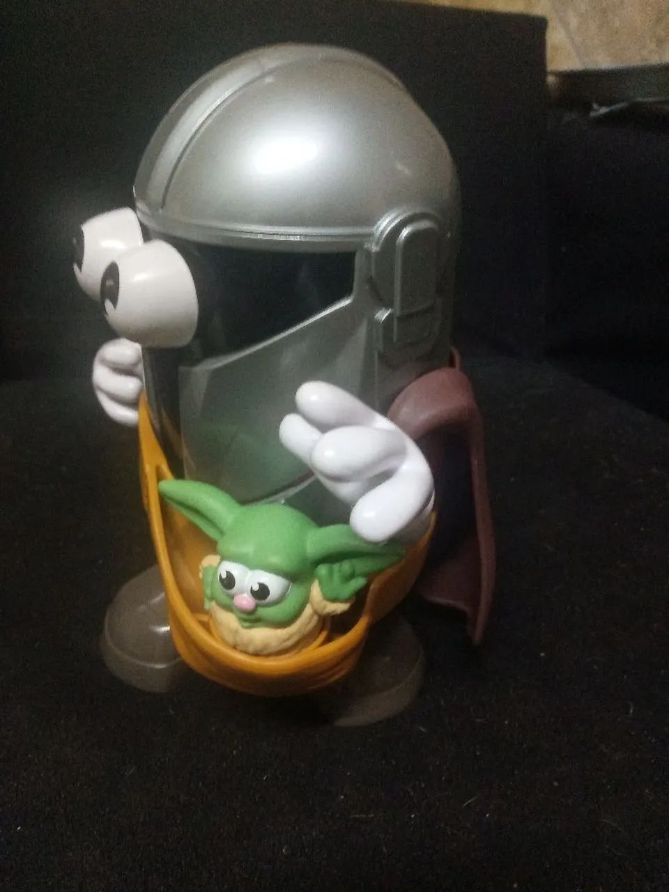 Sr cabeça de batata - Star Wars - mandalorium - Foto 2
