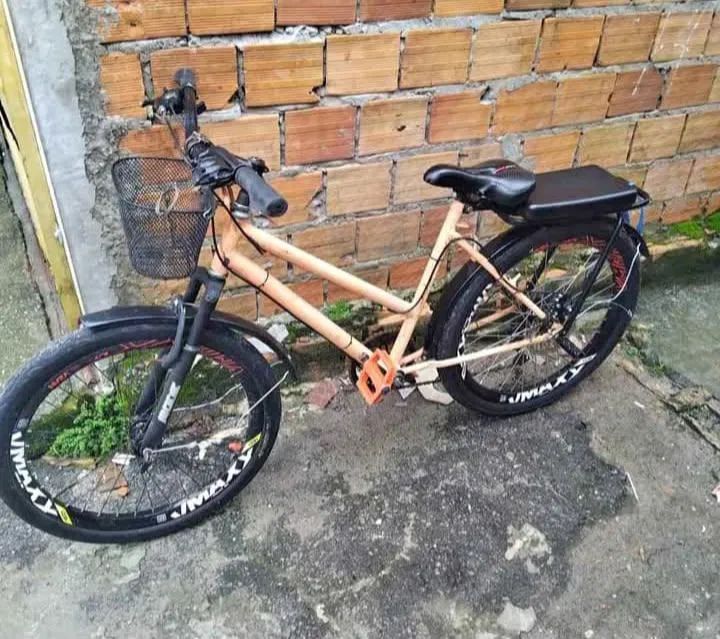 Bicicleta  - Foto 2