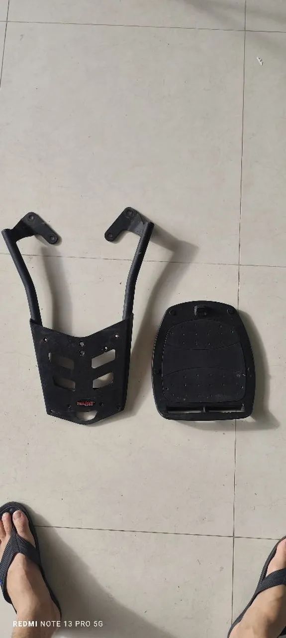 SUPORTE DE BAÚ COM BASE