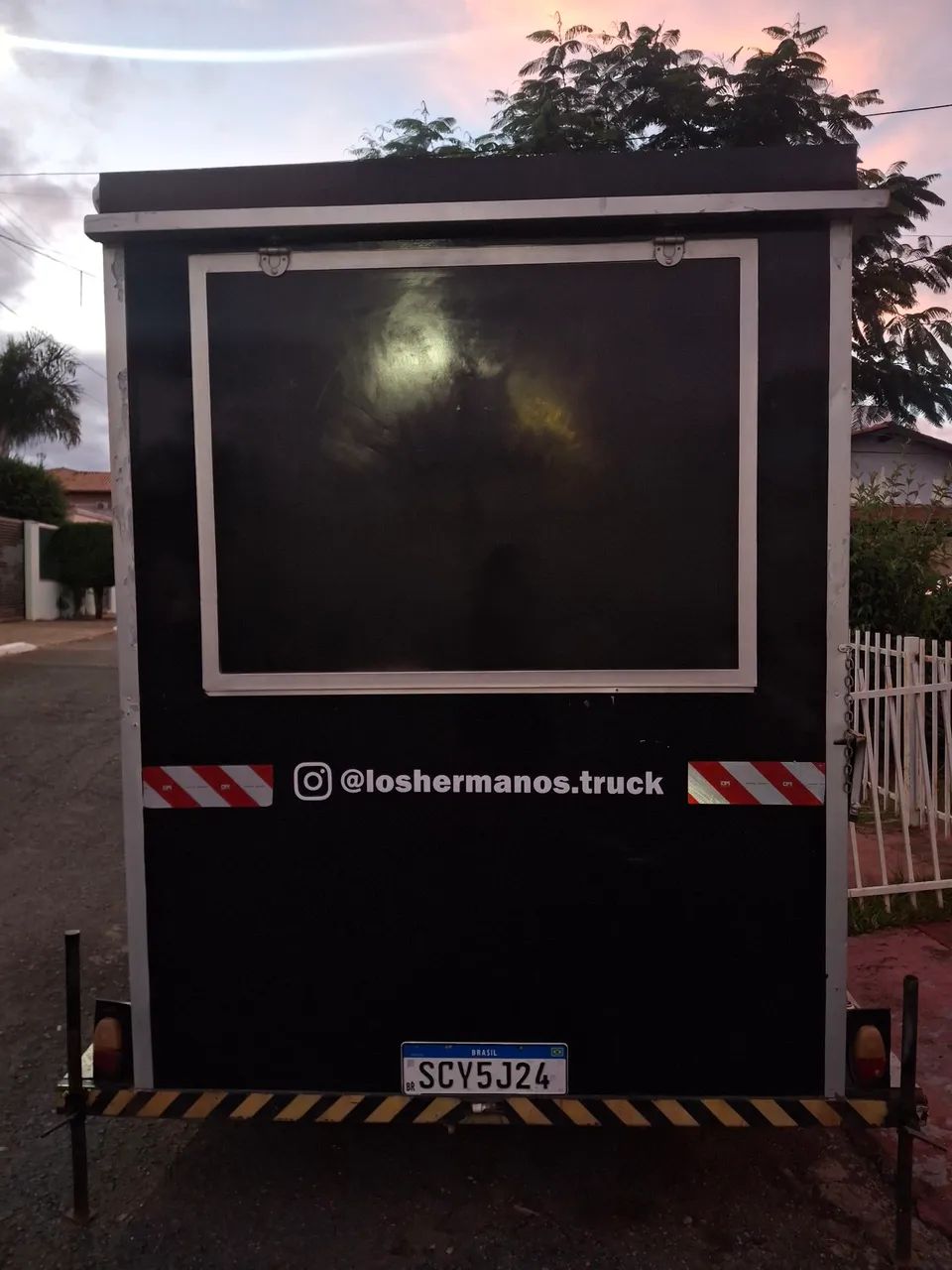 VENDO FOOD TRUCK COM CHOPEIRA - Foto 2