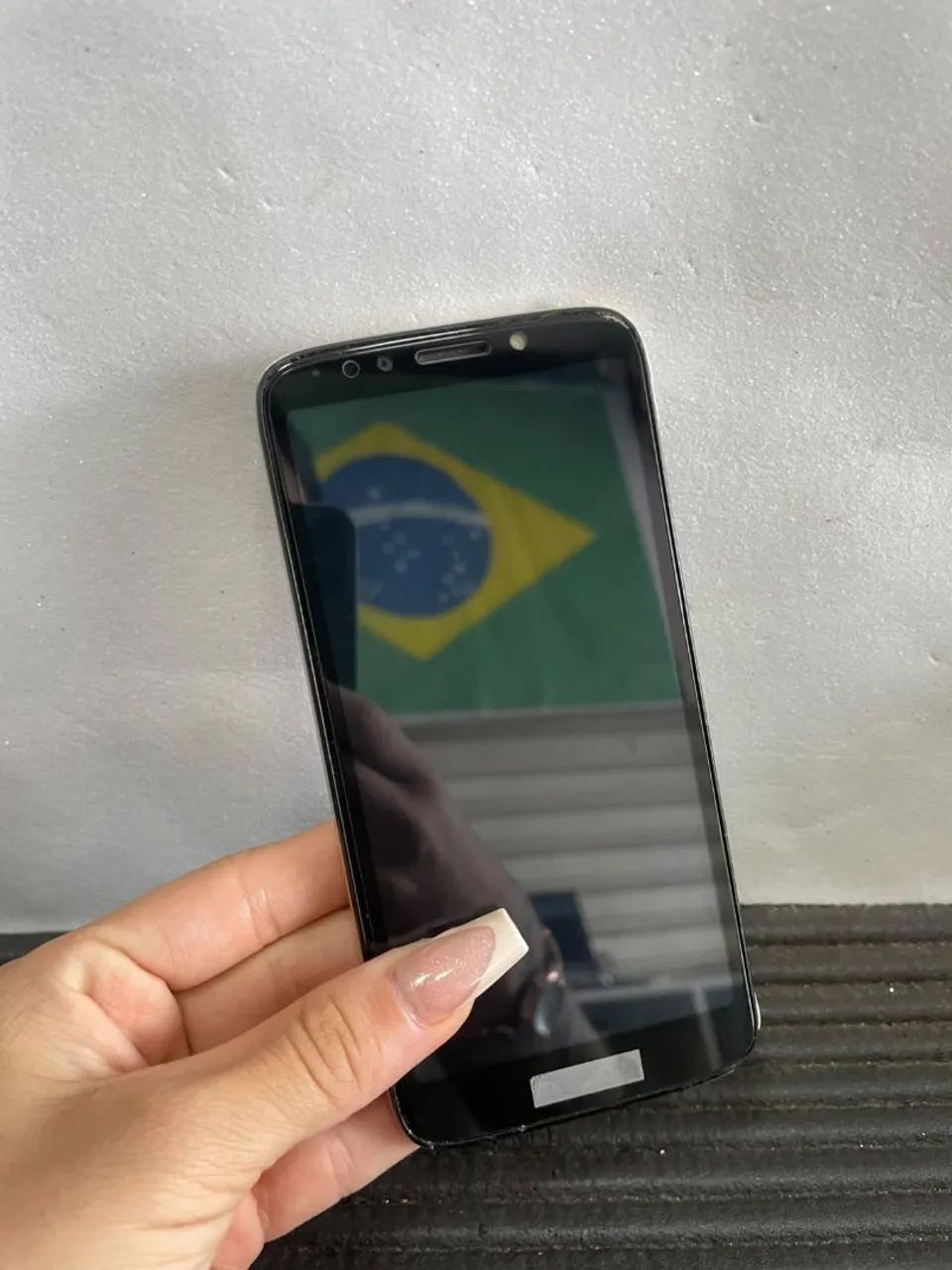 MOTO E5 PLAY GOLD 16GB - Foto 4