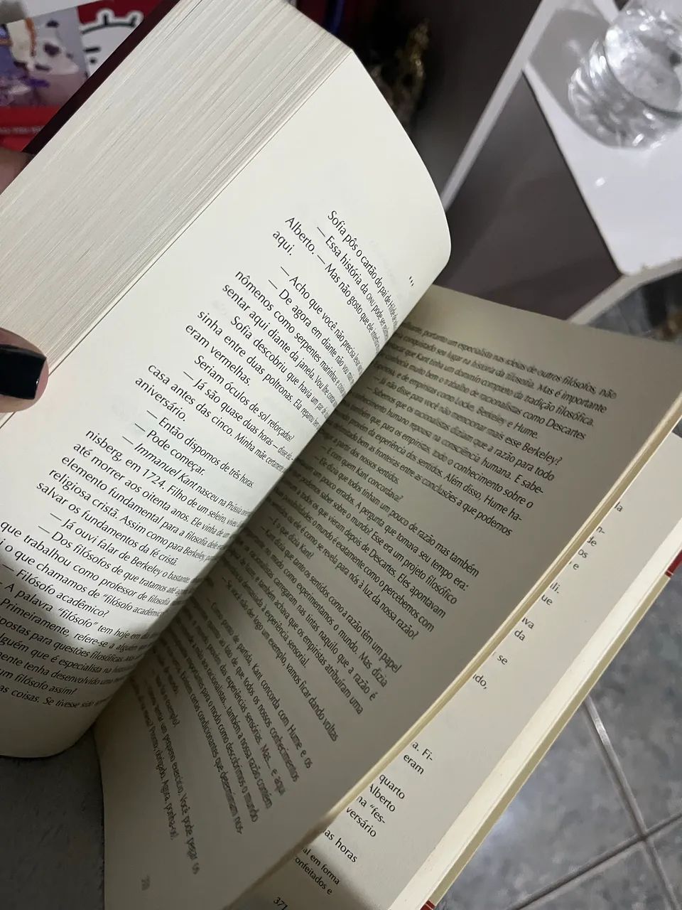 livro mundo de sofia  - Foto 3