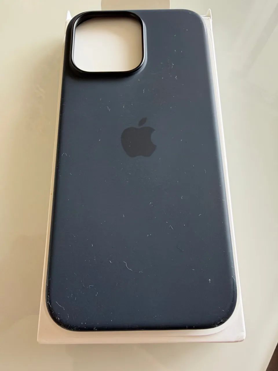 Capa Apple de Silicone com MagSafe - iPhone 16 Pro Max | Preta - Foto 3