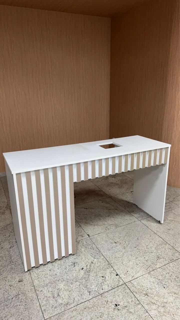 Mesa para manicure / esmalteria  - Foto 3