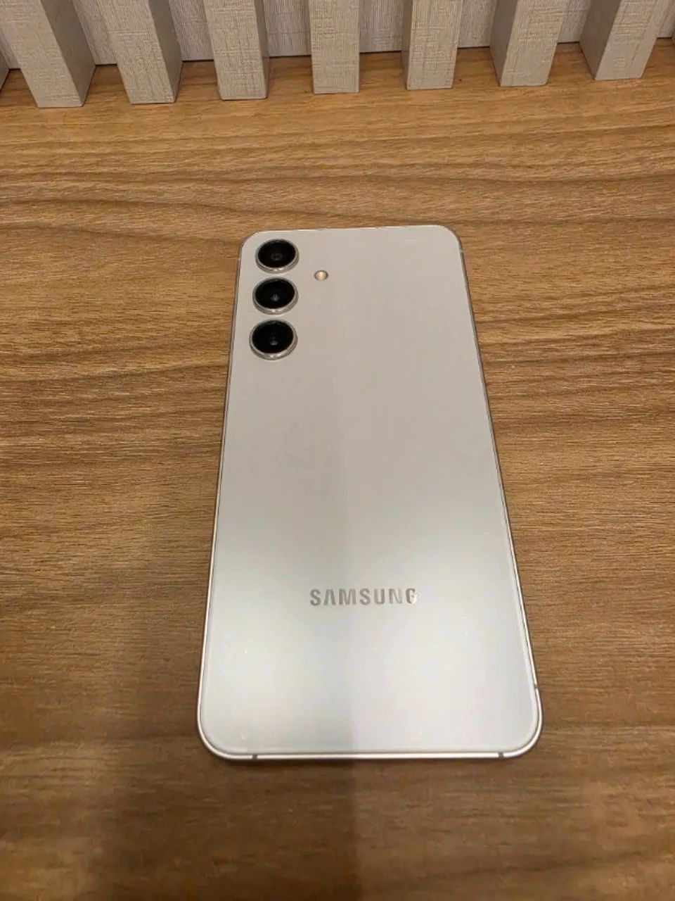 Galaxy S24 256GB Prata + Kit MagSafe - Foto 4
