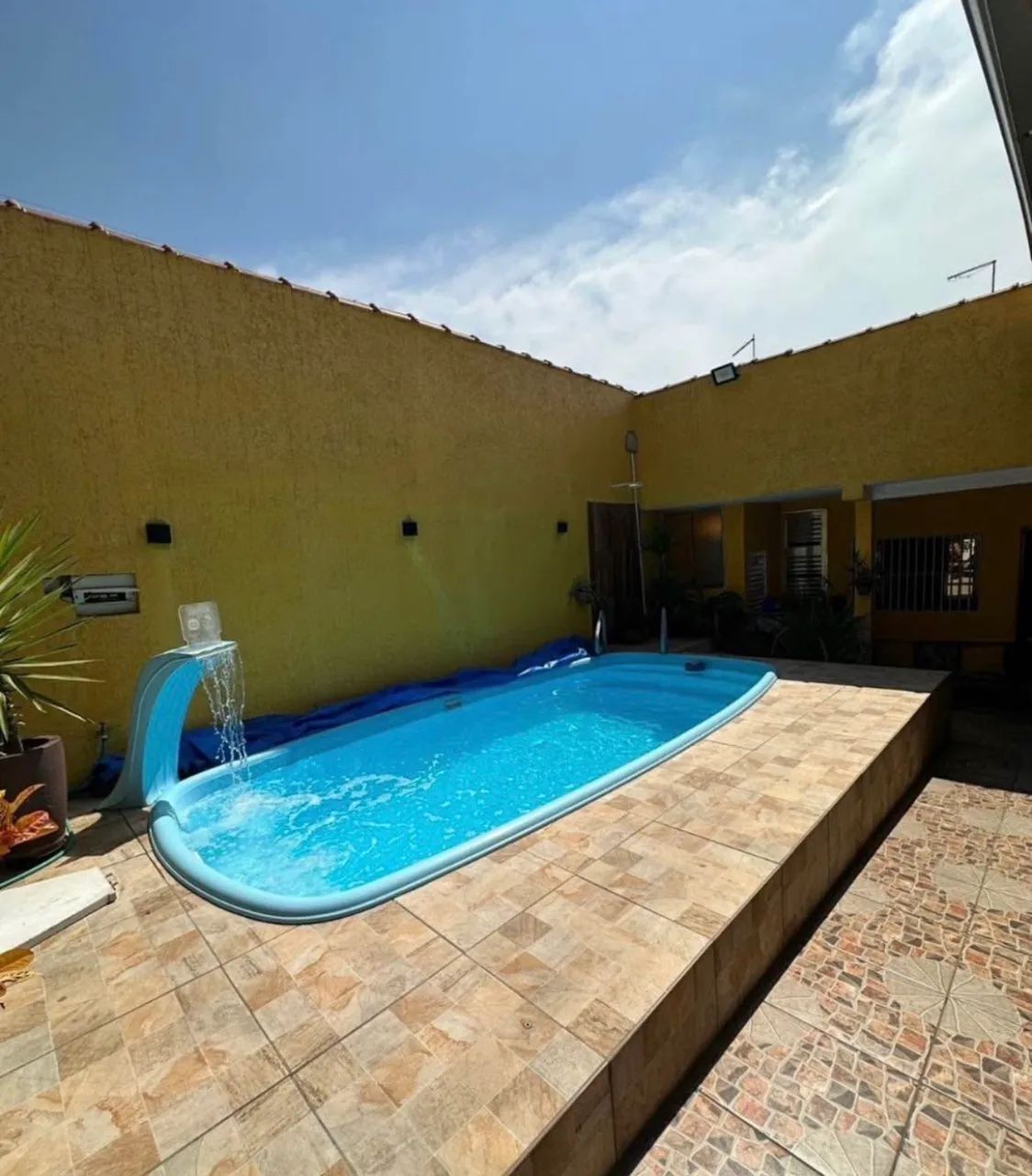 Vende-se casa na águas lindas kf  - Foto 2