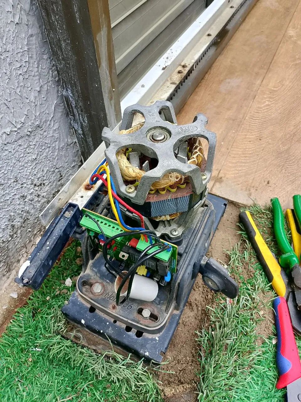 eletricista Predial  - Foto 2