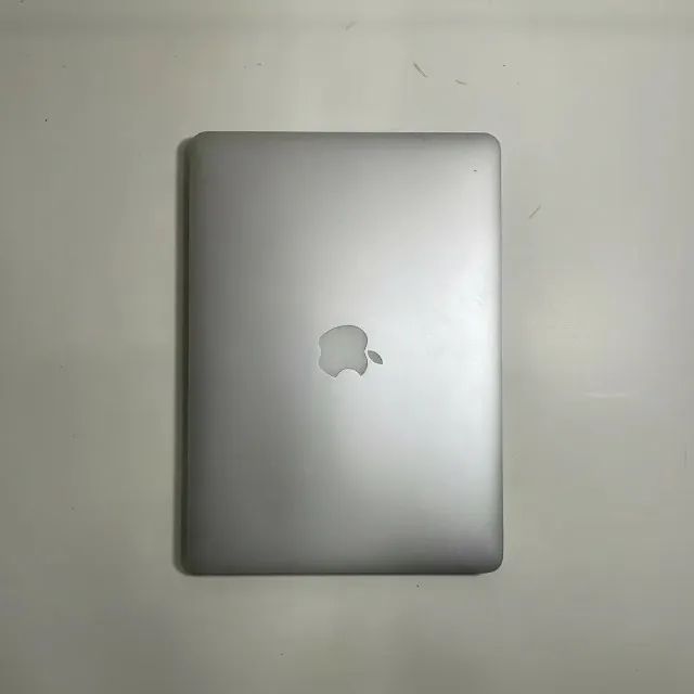 Macbook Air 13 Mid 2013 A1466 - Intel I5 4gb Ram - Notebooks