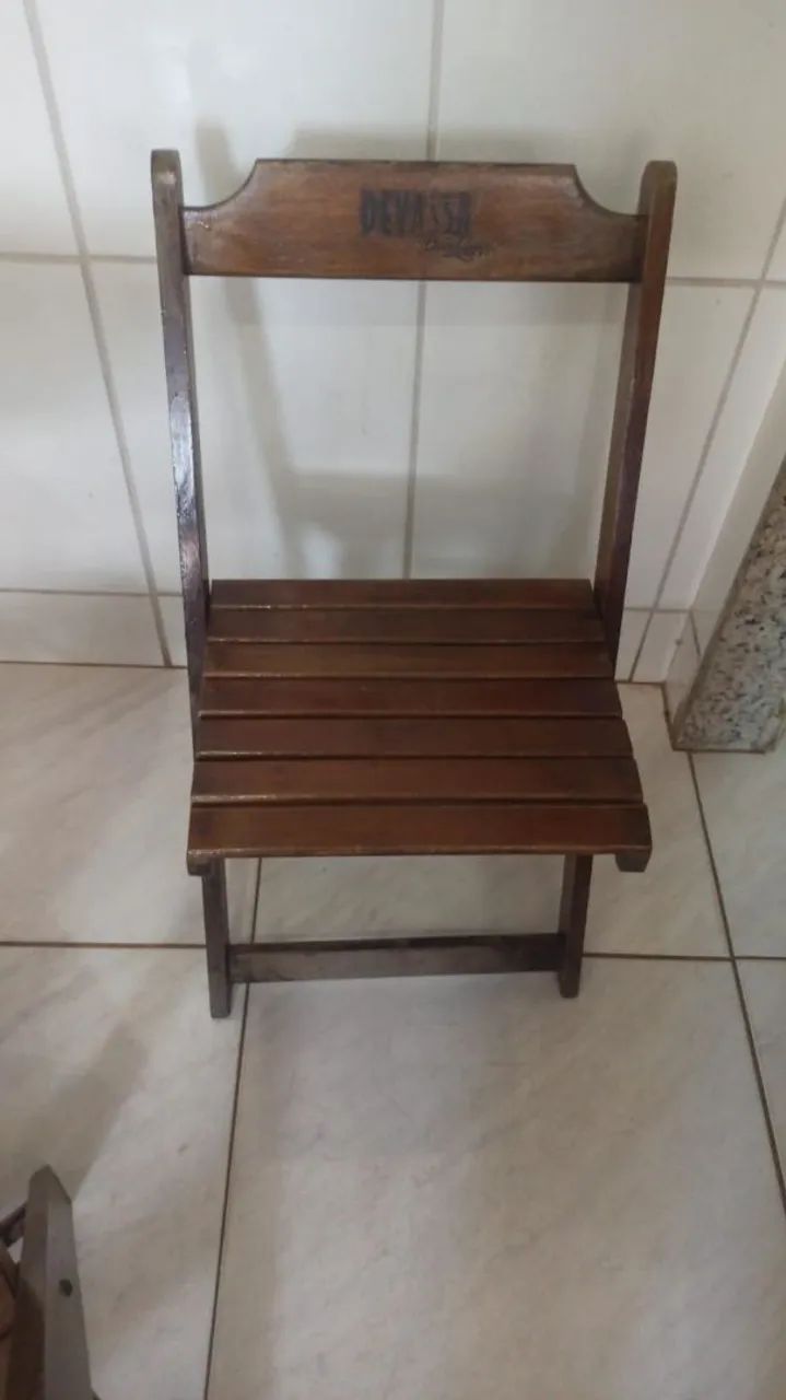 Mesa com 4 cadeiras  - Foto 2